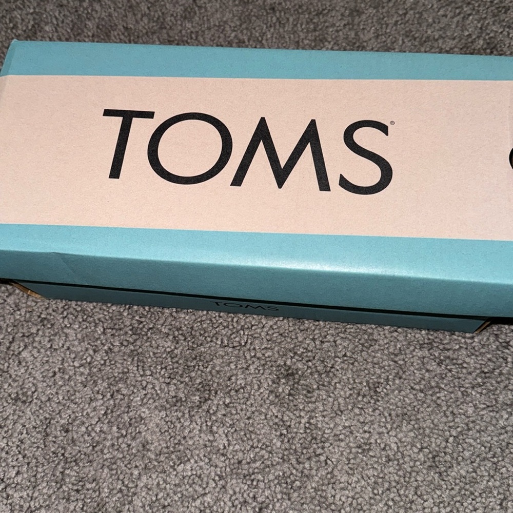 Alpargata TOMS (size 9.5 W)